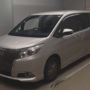 2017 Toyota Esquire Xi